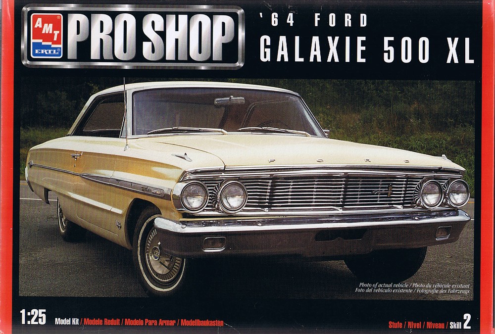AMT 30057 - 1964 Ford Galaxie 500XL Pro Shop